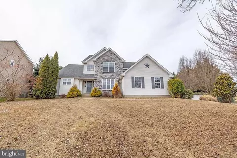 104 Landing Dr, Middletown, DE 19709