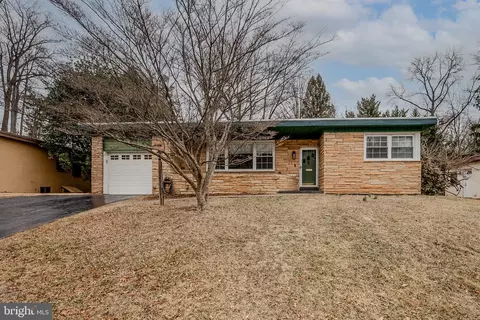 1511 Delwood Rd, Wilmington, DE 19803