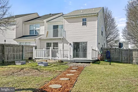 Exterior - 333 Marldale Dr, Middletown, DE 19709 photo 5 of 6