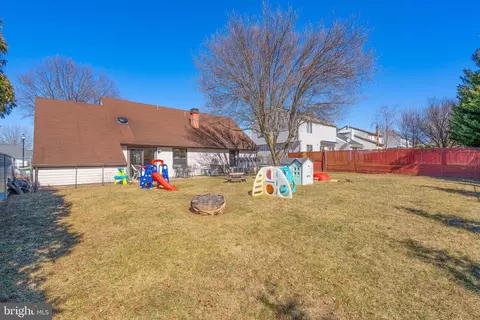 Exterior - 204 Bynum Ln, Bear, DE 19701 photo 2 of 4