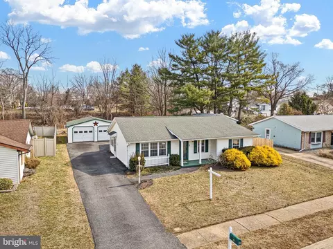 View/Area - 7 Brookbend Dr, Newark, DE 19713 photo 3 of 15