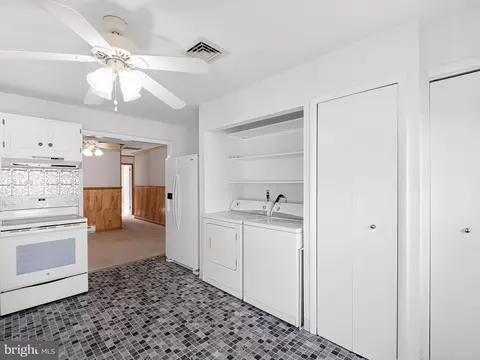 Other - 7 Brookbend Dr, Newark, DE 19713 photo 2 of 9