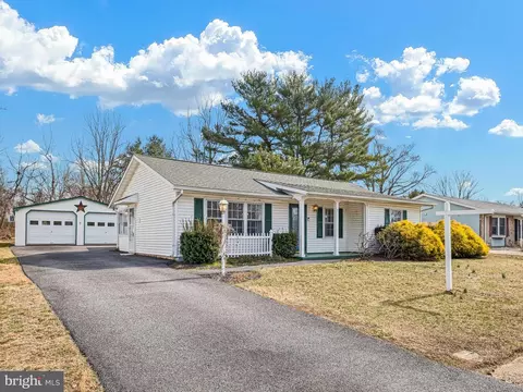 Other - 7 Brookbend Dr, Newark, DE 19713 photo 1 of 9