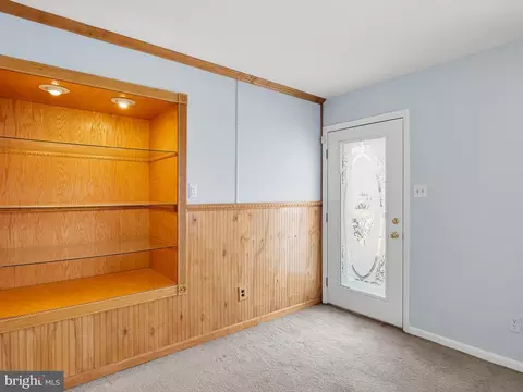 Entry Way - 7 Brookbend Dr, Newark, DE 19713 photo 1 of 4