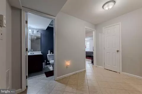 Entry Way - 216 Alloway Pl, Townsend, DE 19734 photo 6 of 7