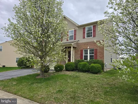 Exterior - 216 Alloway Pl, Townsend, DE 19734 photo 8 of 9