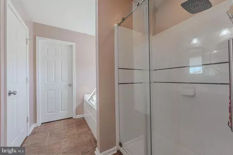 Entry Way - 216 Alloway Pl, Townsend, DE 19734 photo 4 of 7