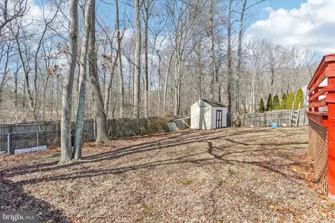 Exterior - 52 Broadleaf Dr, Newark, DE 19702 photo 8 of 8