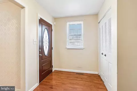 Entry Way - 52 Broadleaf Dr, Newark, DE 19702 photo 3 of 8