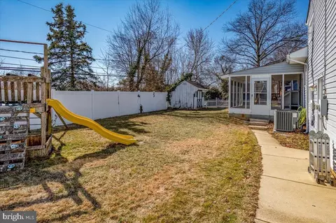 Exterior - 20 Ruby Dr, Claymont, DE 19703 photo 3 of 5