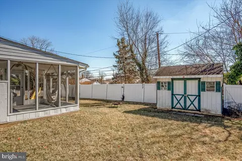 Exterior - 20 Ruby Dr, Claymont, DE 19703 photo 4 of 5