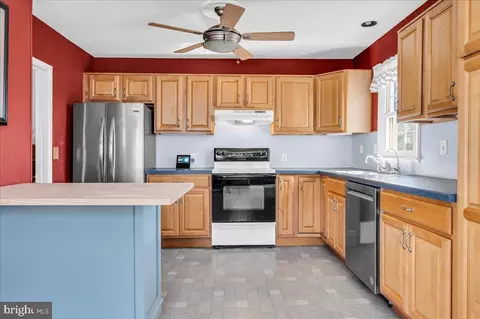 Kitchen - 20 Ruby Dr, Claymont, DE 19703 photo 1 of 4