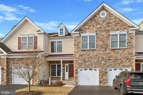 18 Barley Glenn Ct, Hockessin, DE 19707