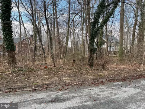 218 Edgewood Dr, Wilmington, DE 19809