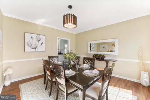 Dining - 423 Post Oak Ln, Newark, DE 19702 photo 1 of 4