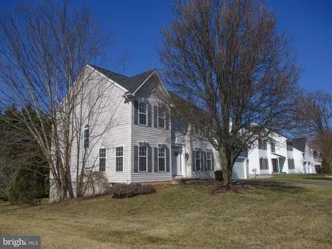 Exterior - 6 Whirlaway Dr, Bear, DE 19701 photo 2 of 4