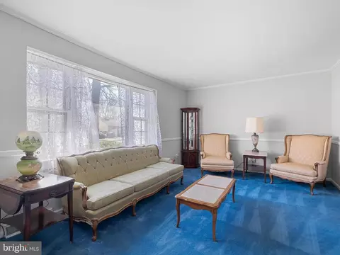 Living - 6 Octave Ct, Newark, DE 19713 photo 1 of 5