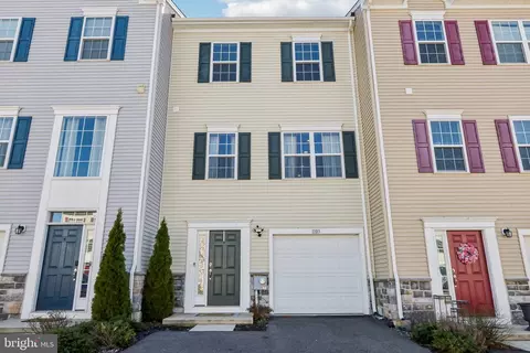 1105 Wickersham Way, Middletown, DE 19709
