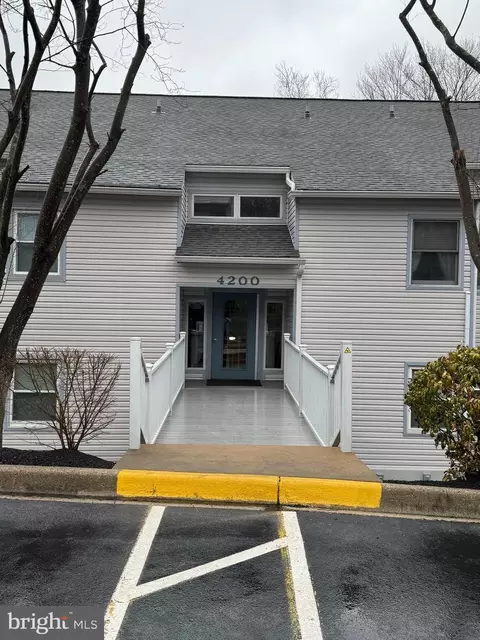 4203 Claremont Ct, Wilmington, DE 19808