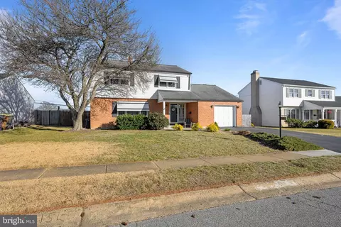 331 S Booth Dr, New Castle, DE 19720