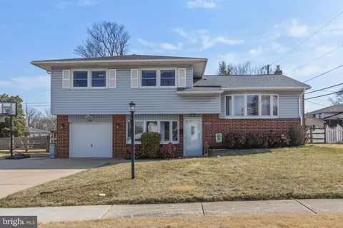 4804 Paulson Dr, Wilmington, DE 19808