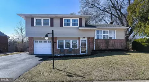 2027 Armour Dr, Wilmington, DE 19808