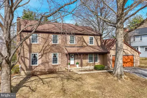 Exterior - 12 Kenwick Rd, Hockessin, DE 19707 photo 6 of 10
