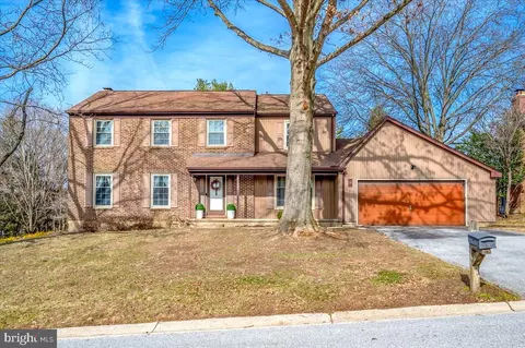 12 Kenwick Rd, Hockessin, DE 19707