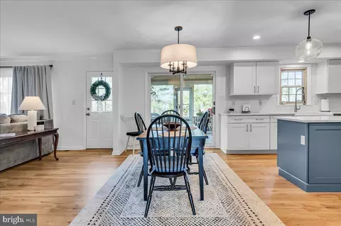 Dining - 12 Kenwick Rd, Hockessin, DE 19707 photo 3 of 4