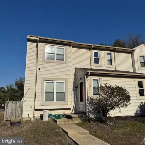 9 Aidone Dr, New Castle, DE 19720