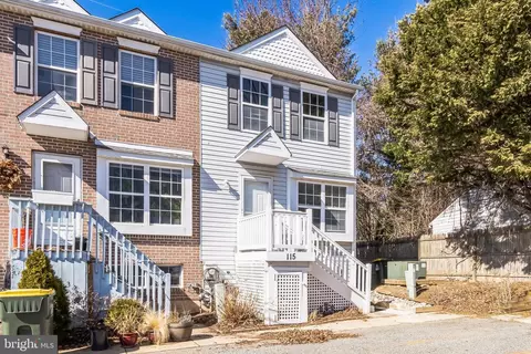 115 Gateway Dr #8, Newark, DE 19711