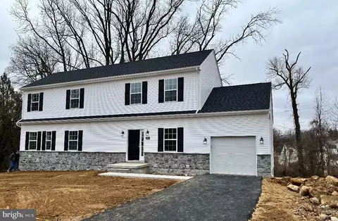 802 Providence Ave, Claymont, DE 19703
