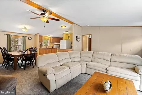 98 N Dragon Dr #122, Bear, DE 19701 photo 7
