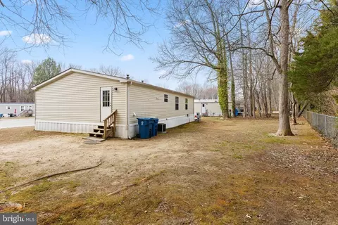 98 N Dragon Dr #122, Bear, DE 19701 photo 21