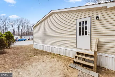 98 N Dragon Dr #122, Bear, DE 19701 photo 22
