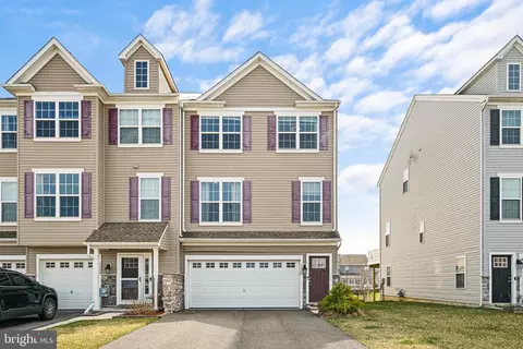 1332 Carrick Ct, Middletown, DE 19709