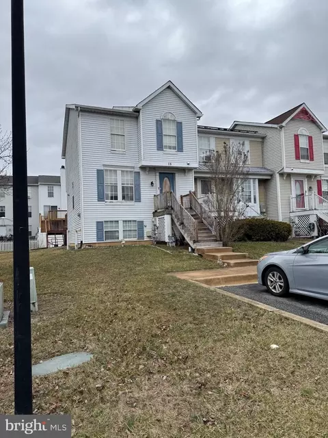 18 Cymbal Ct, Newark, DE 19702