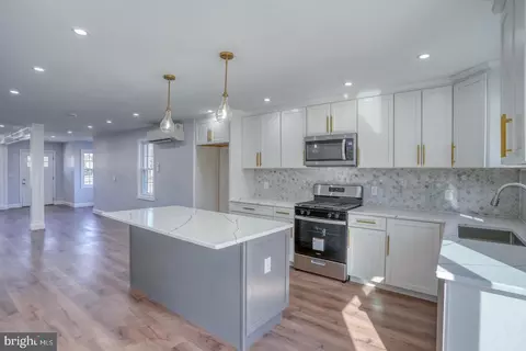 613 Taylor St, Townsend, DE 19734