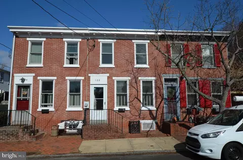 108 E 2nd St, New Castle, DE 19720