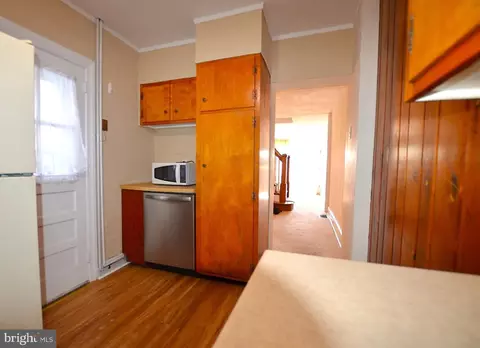 Entry Way - 108 E 2nd St, New Castle, DE 19720 photo 1 of 2