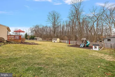 Exterior - 1003 White Birch Dr, Newark, DE 19713 photo 5 of 7