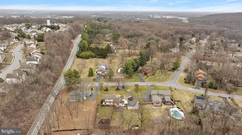 View/Area - 1003 White Birch Dr, Newark, DE 19713 photo 6 of 9