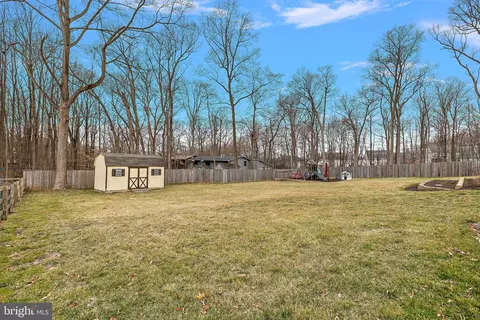Exterior - 1003 White Birch Dr, Newark, DE 19713 photo 4 of 7