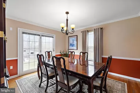Dining - 1003 White Birch Dr, Newark, DE 19713 photo 3 of 3