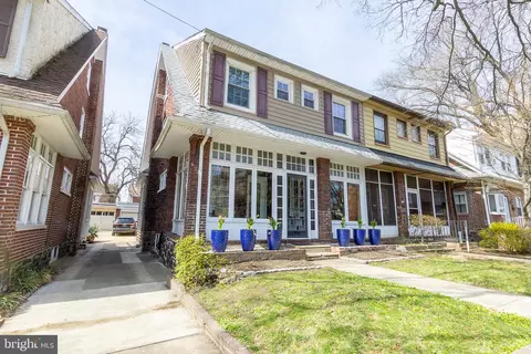 804 W 25th St, Wilmington, DE 19802