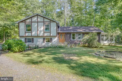 1966 Vandyke Greenspring Rd, Smyrna, DE 19977