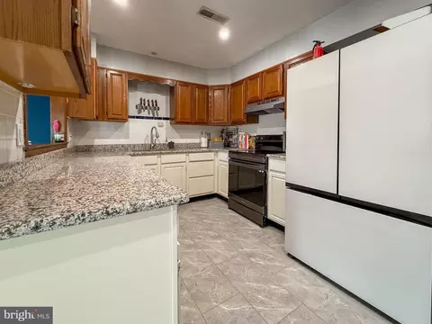 Kitchen - 115 Upper Valley Ln, Newark, DE 19711 photo 1 of 1