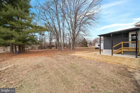 Exterior - 223 Edgewood Dr, Bear, DE 19701 photo 3 of 6