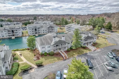 1507 Waters Edge Dr #88, Newark, DE 19702