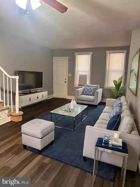 1215 Maple St, Wilmington, DE 19805